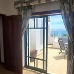 Apart. T2 Olhos De Agua Apartment