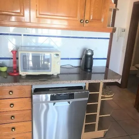 Apart. T2 Olhos De Agua Appartement